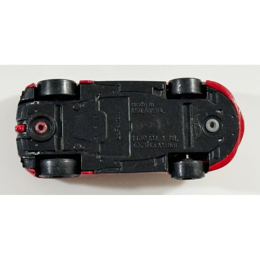 Hot Wheels LaFerrari Kids 1:64 Red Die-Cast Toy Car 2013 Mattel
